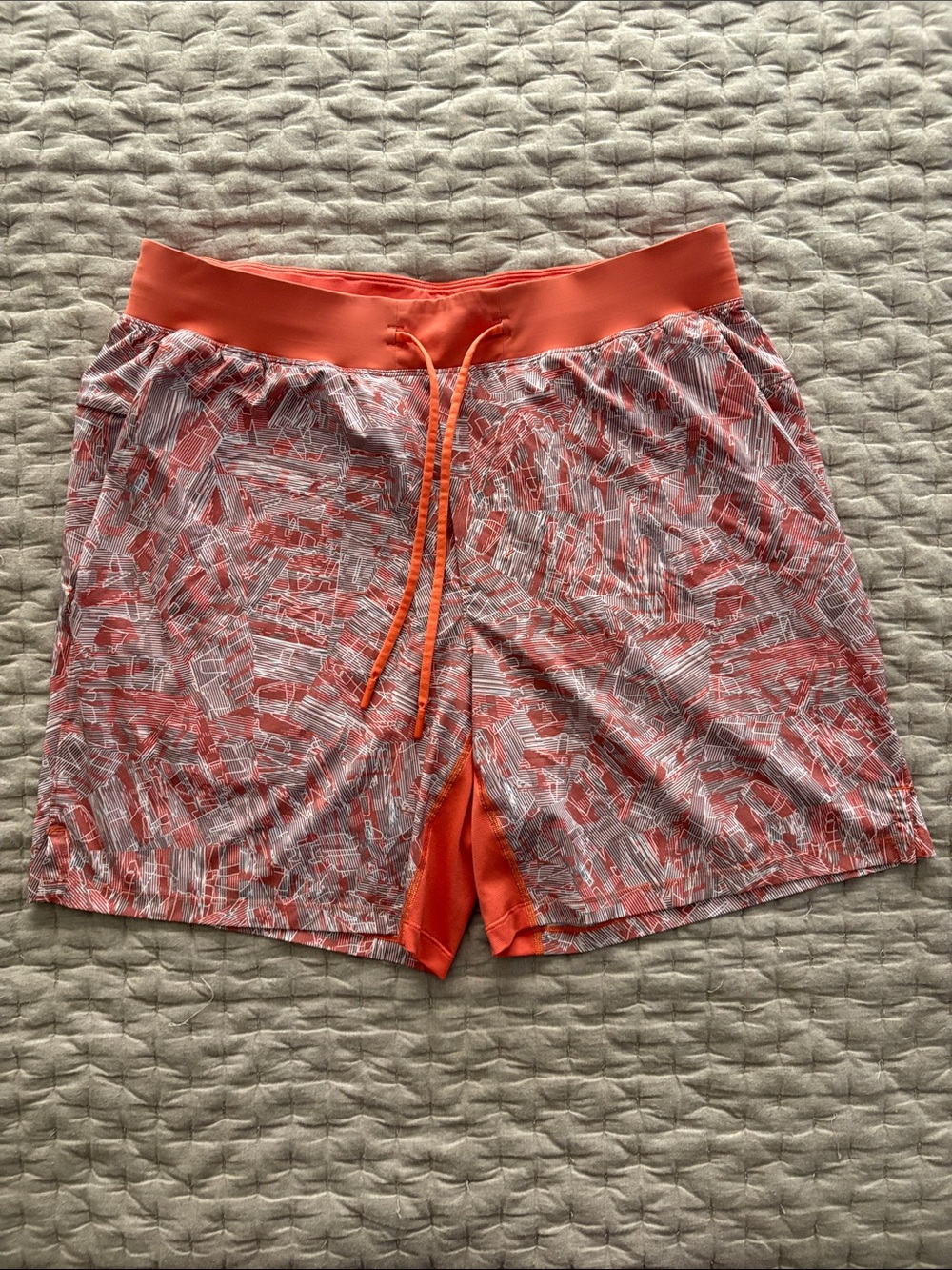 lululemon athletica Coral-Pattern Athletic Shorts with Drawstring Waist